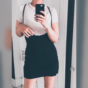 Black suspender skirt